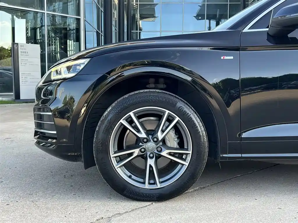 Audi Q5L — миниатюра 4