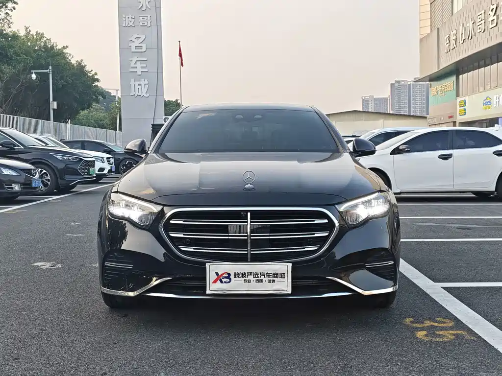 Mercedes-Benz E-Class — миниатюра 4