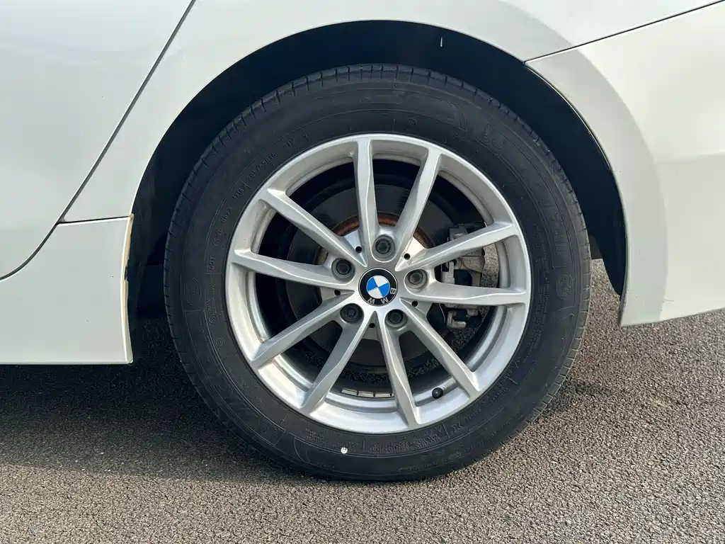 BMW 1 Series — миниатюра 17