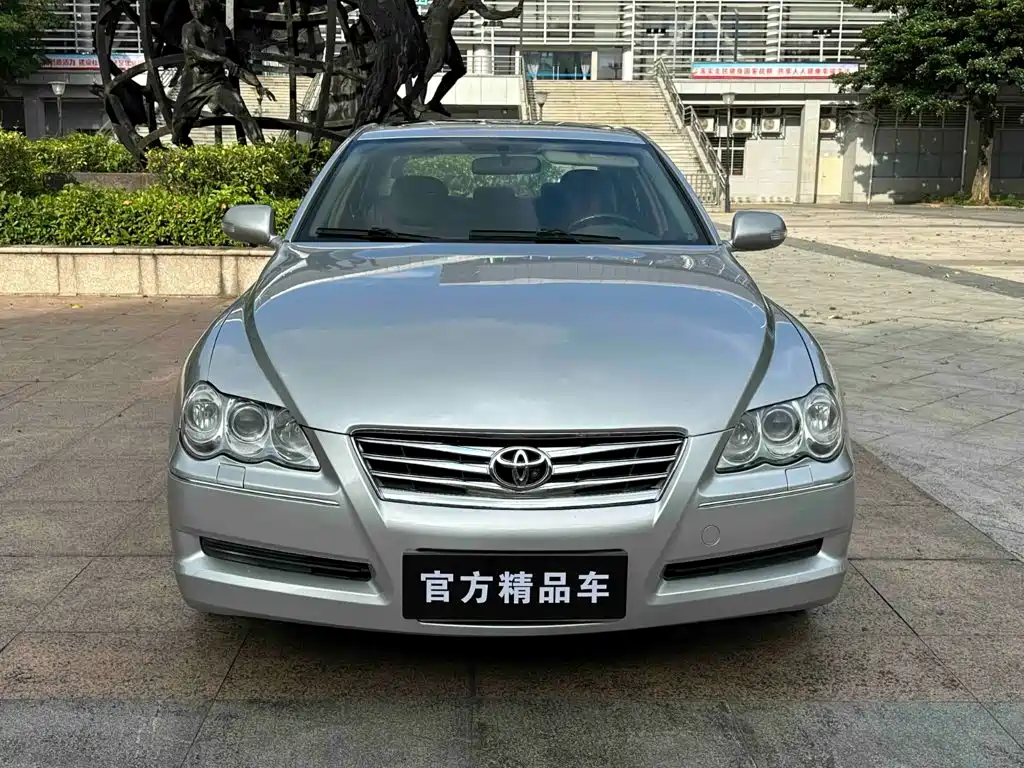 Toyota Reiz — миниатюра 3