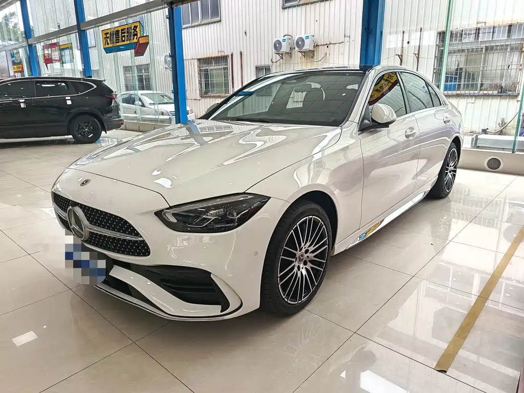 Mercedes-Benz C-Class 2022