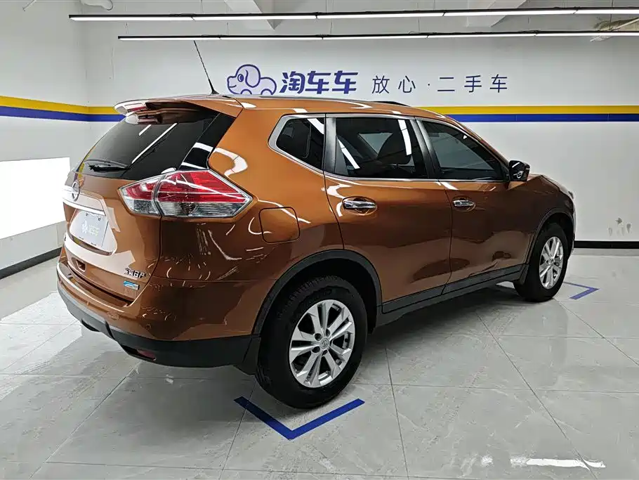 NISSAN QIJUN