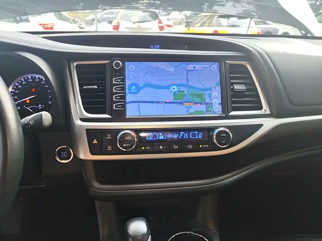 Toyota Highlander — миниатюра 13