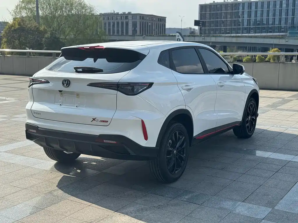 Changan X5 PLUS — миниатюра 2