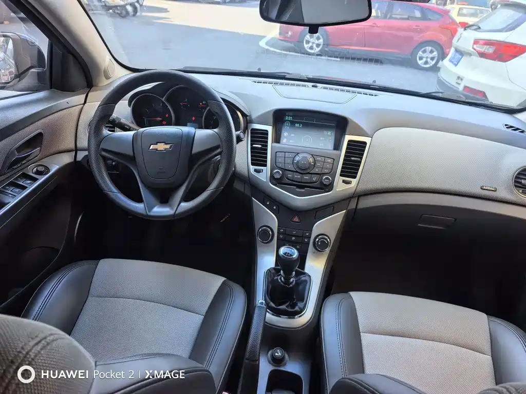 Chevrolet Cruze — миниатюра 8