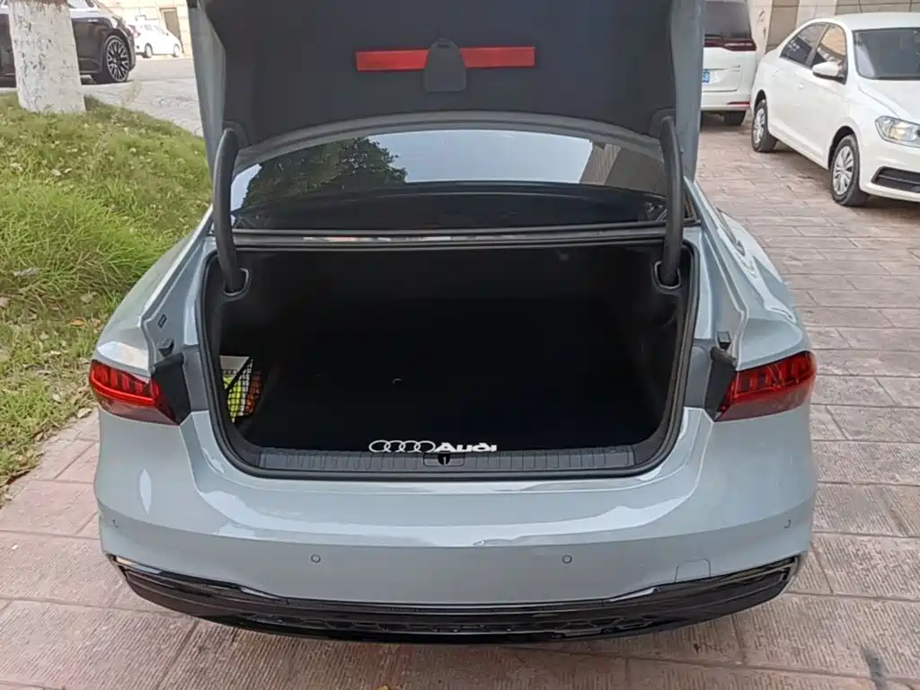 Audi A7L — миниатюра 19