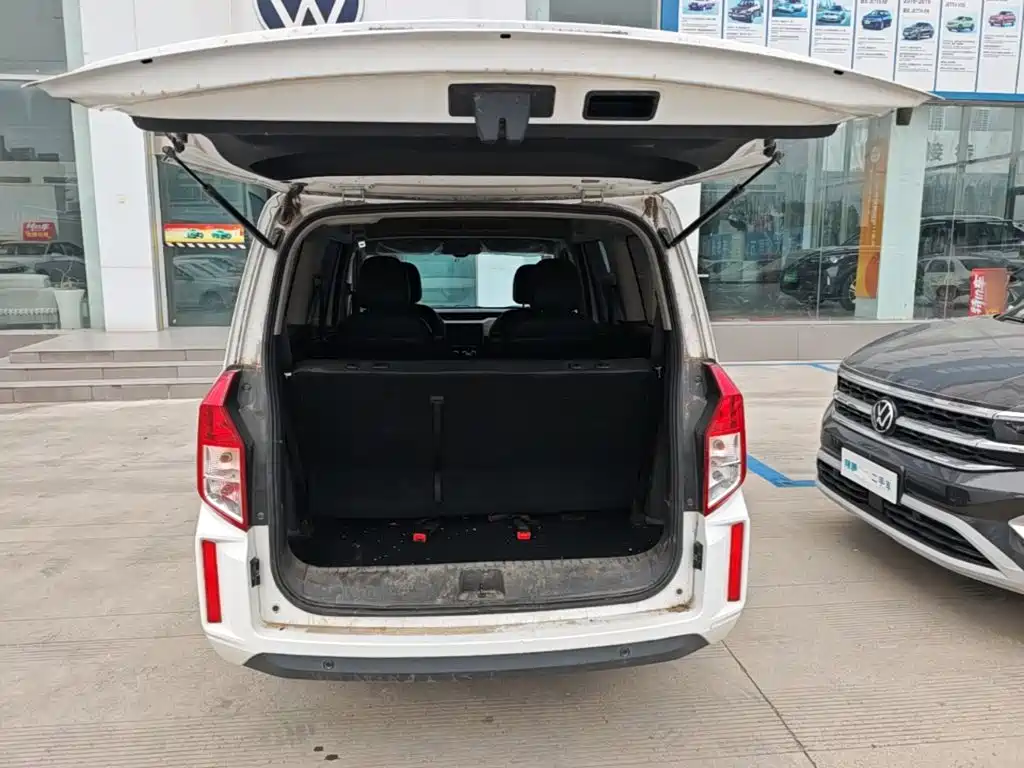 Wuling Hongguang PLUS — миниатюра 19
