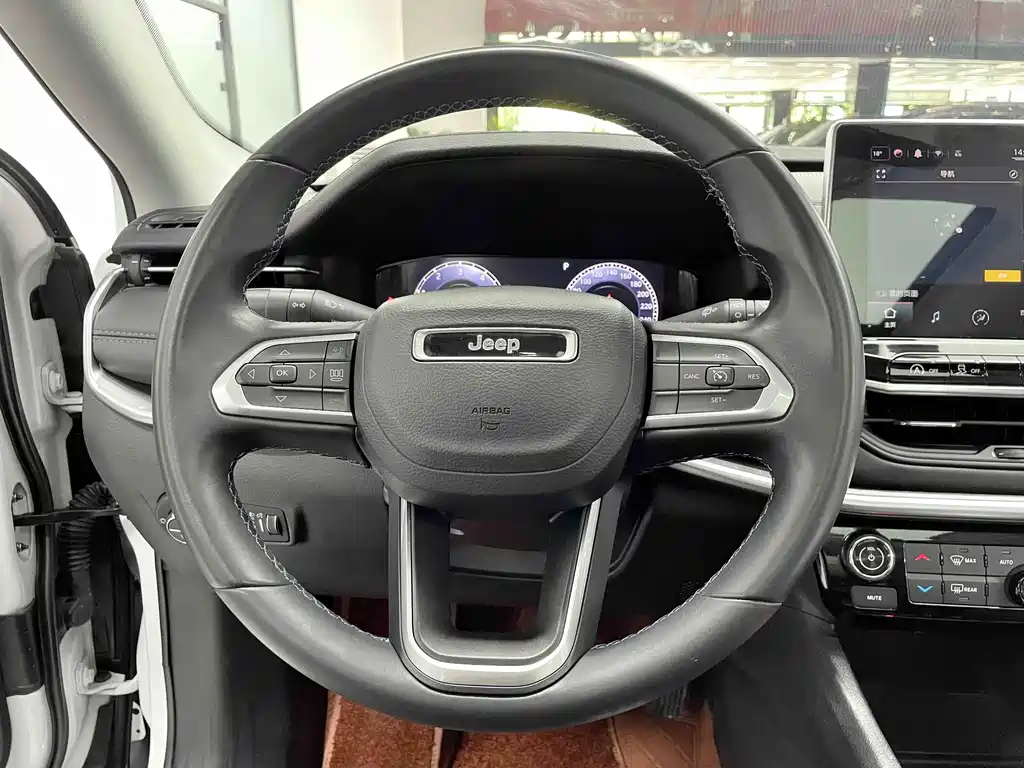 Jeep Compass — миниатюра 15