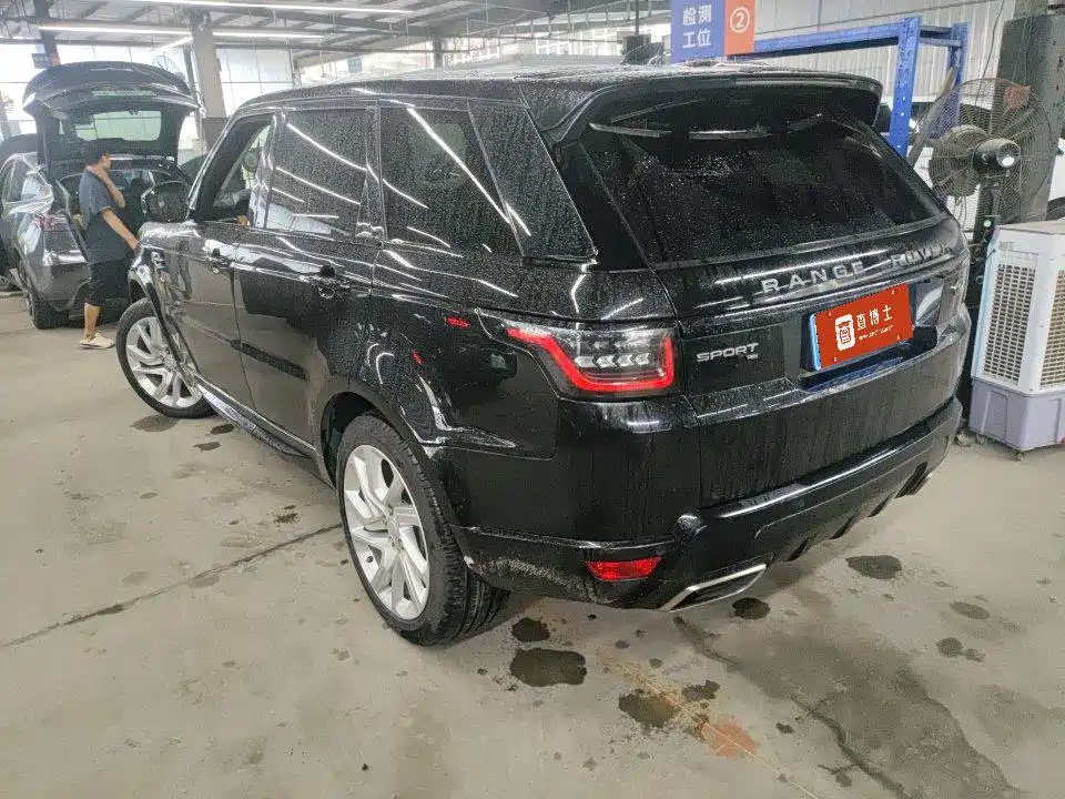 Land Rover Sport — миниатюра 3