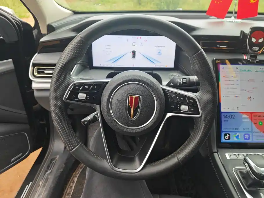 Hongqi Hongqi H5 — миниатюра 15