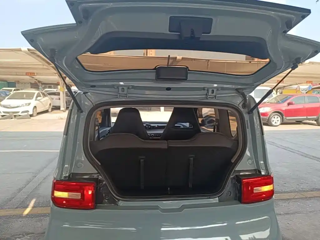 Wuling MINIEV — миниатюра 19