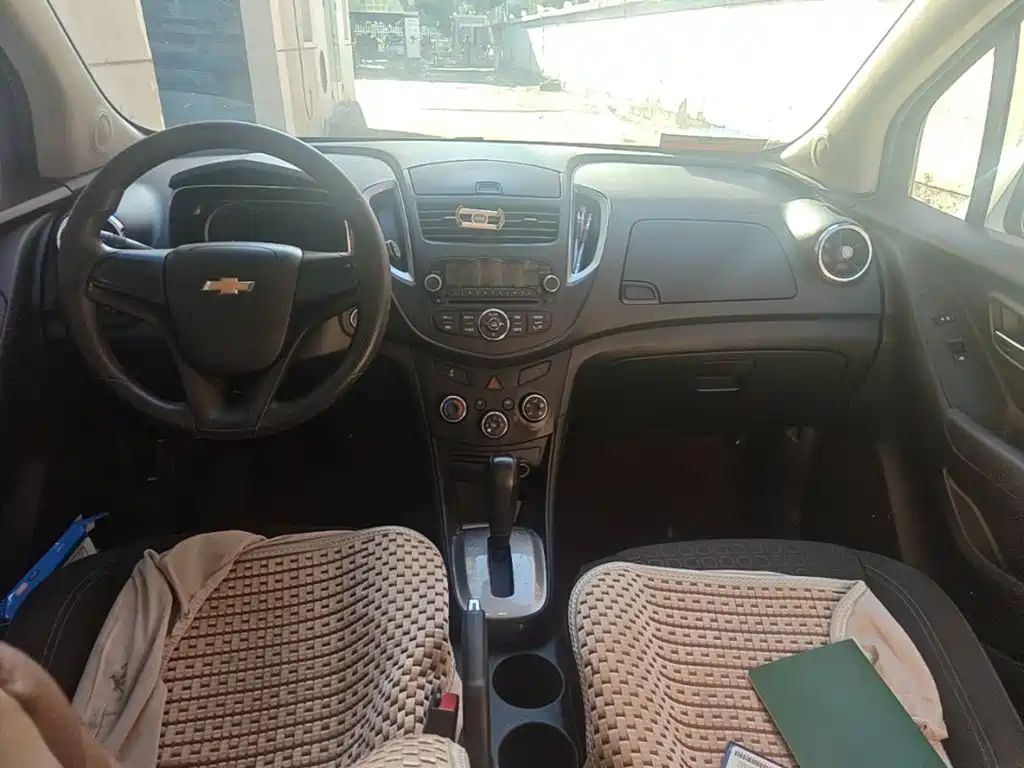 Chevrolet Trax — миниатюра 14