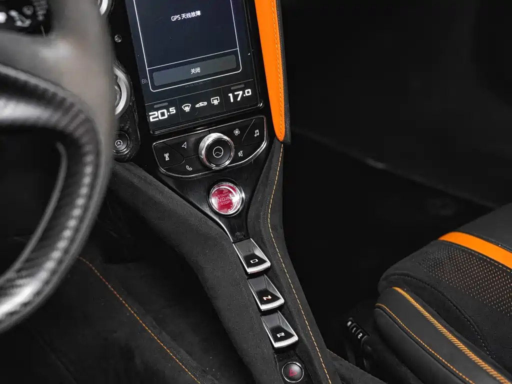 McLaren 720S — миниатюра 13