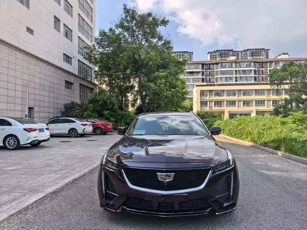 Cadillac CT5 — миниатюра 2