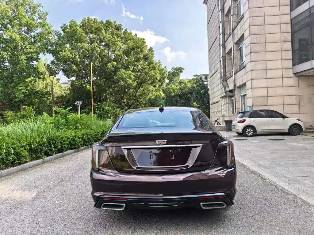Cadillac CT5 — миниатюра 5