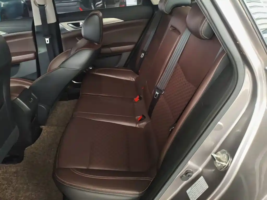 Changan Eado — миниатюра 17