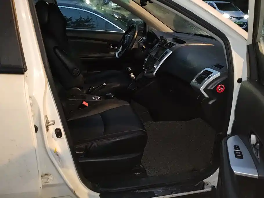 BYD S6 — миниатюра 8