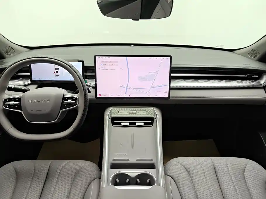 Roewe M7 DMH — миниатюра 12