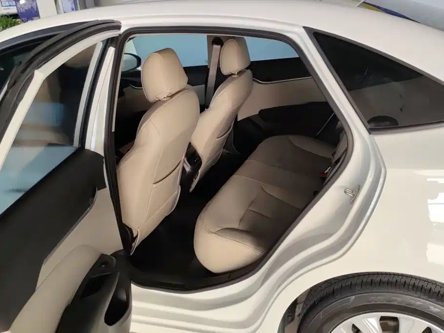 Buick Excelle — миниатюра 11