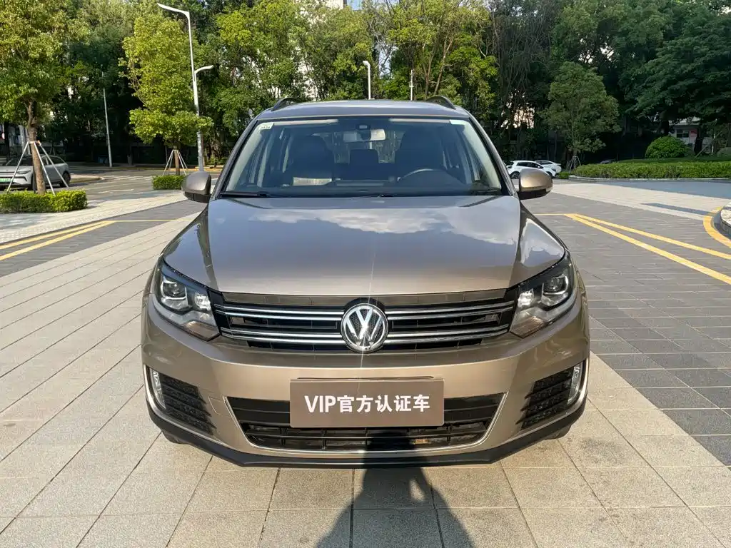 Volkswagen Tiguan — миниатюра 2
