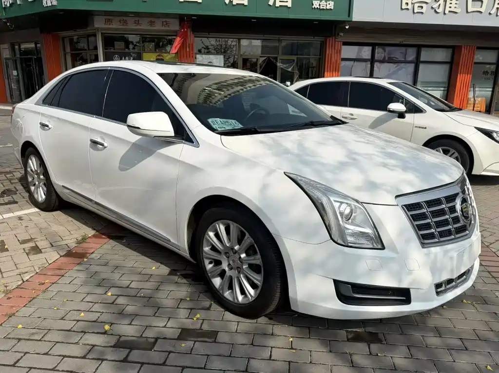 Cadillac XTS — миниатюра 2