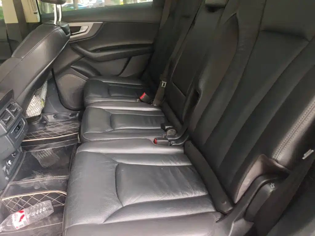 Audi Q7 — миниатюра 13