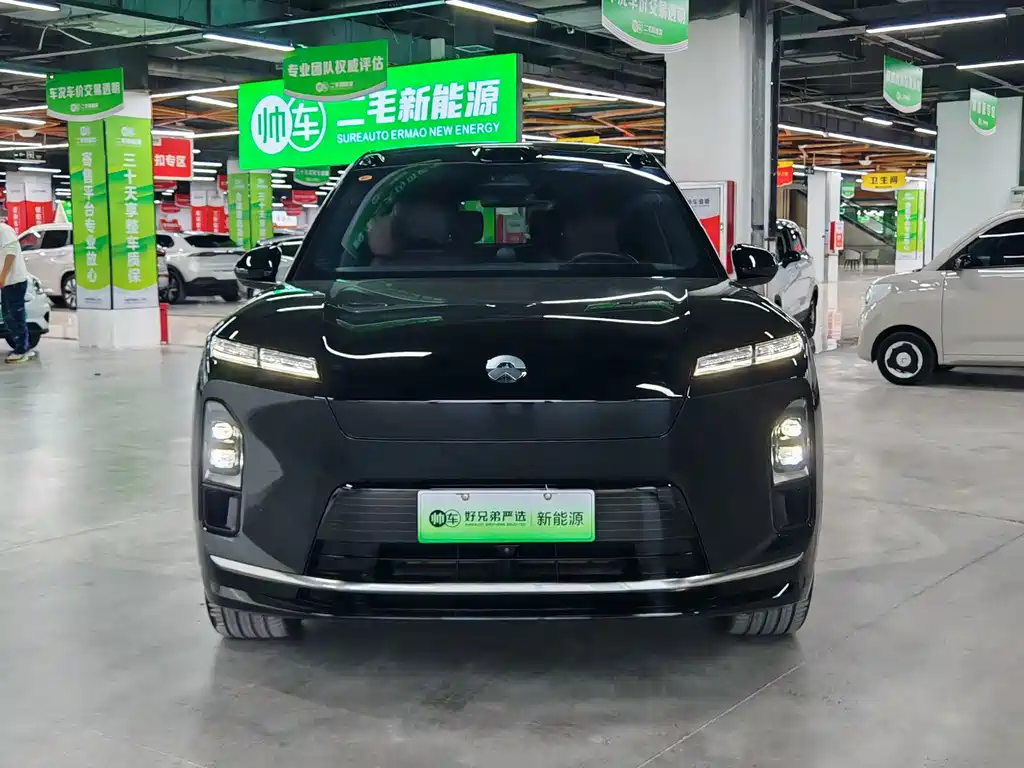NIO ES8 — миниатюра 2