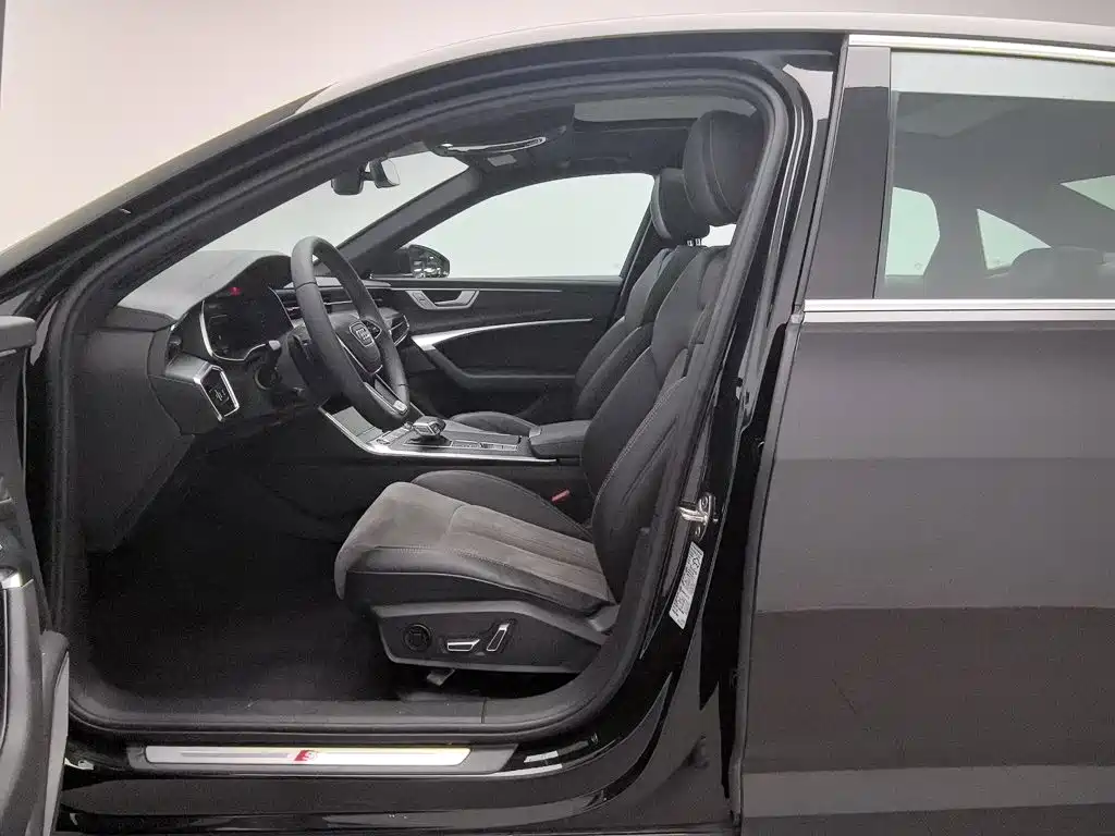Audi A6L — миниатюра 10