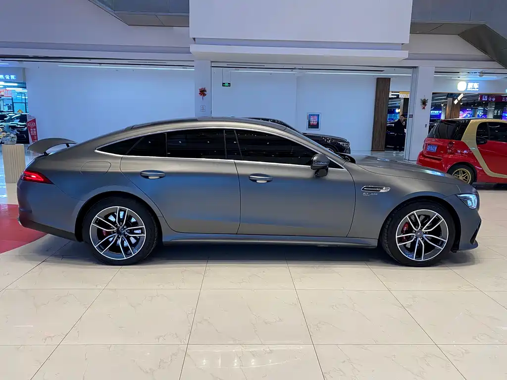 MERCEDES-BENZ AMG GT