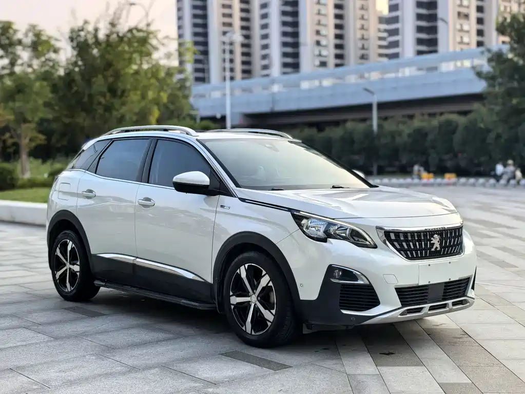 Peugeot 4008 — миниатюра 3