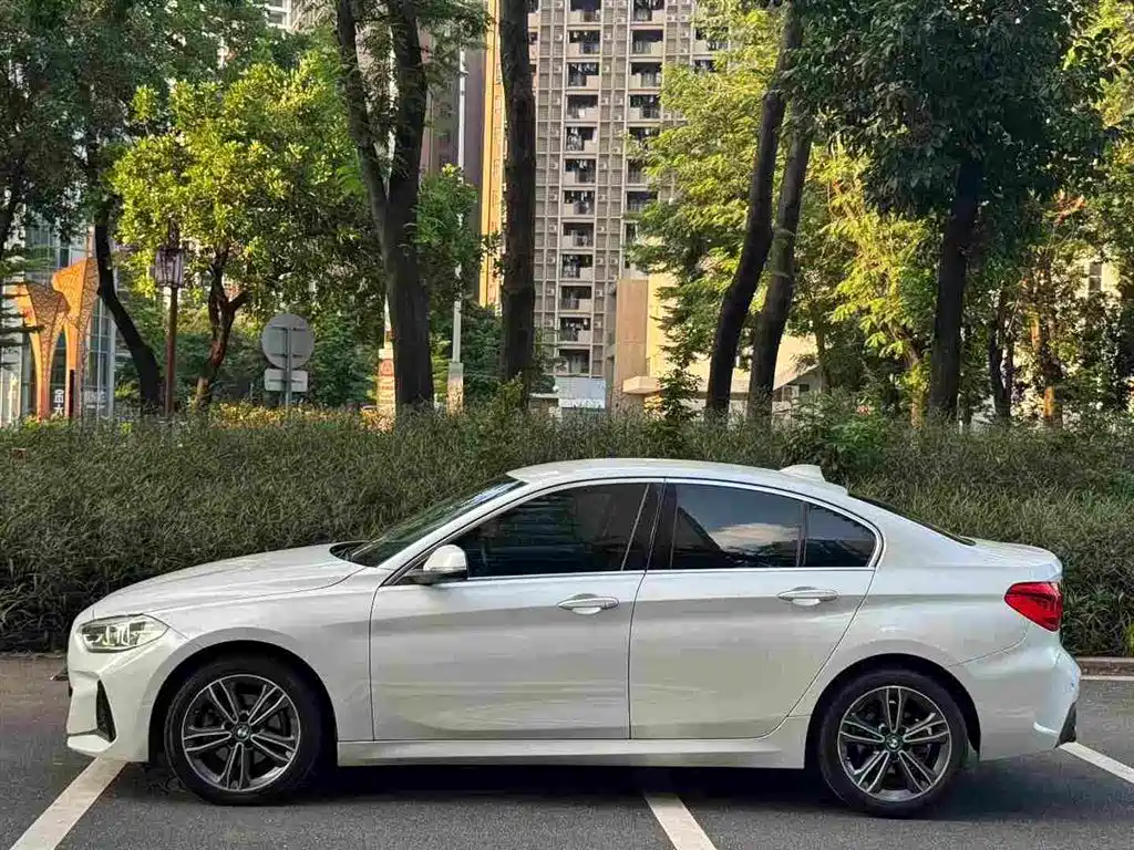 BMW 1 Series — миниатюра 2