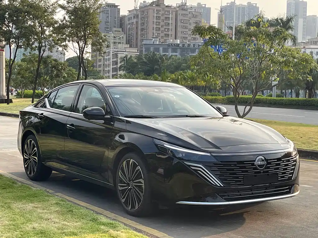 Nissan Teana — миниатюра 3