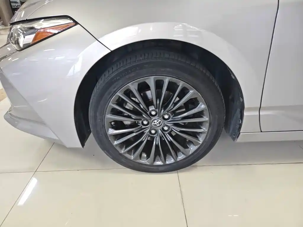 Toyota Avalon — миниатюра 23