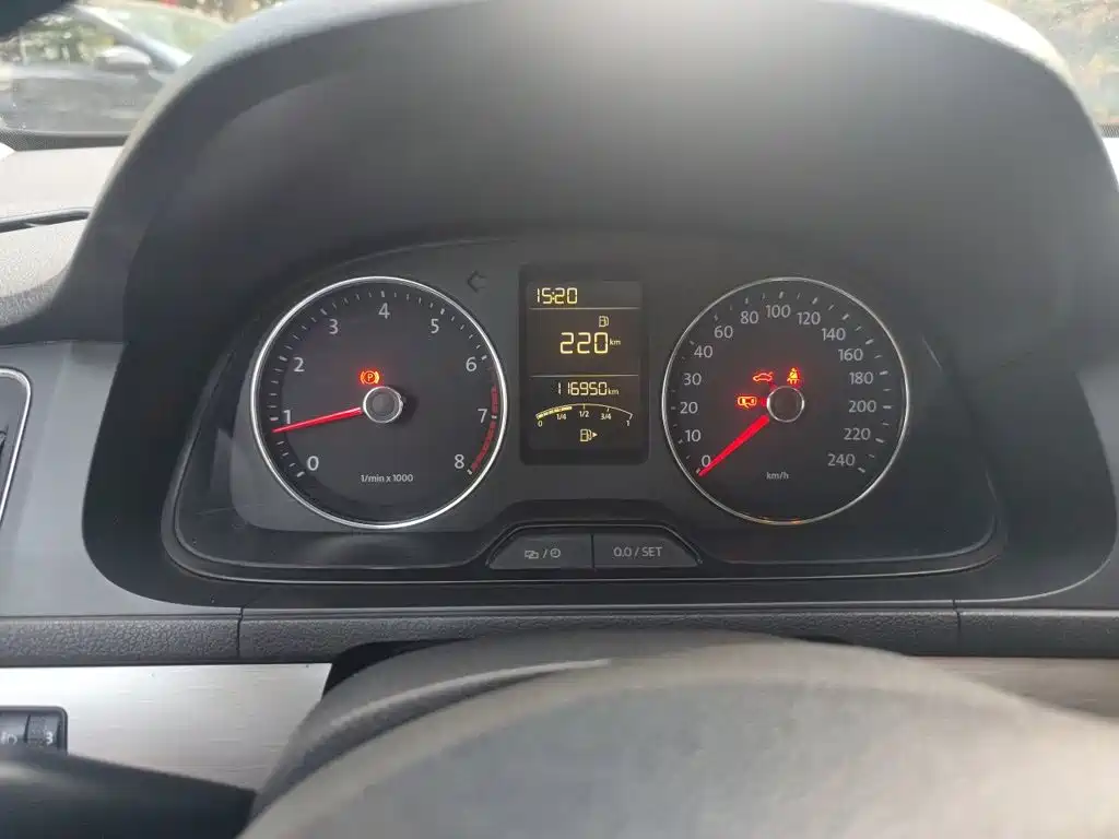 Volkswagen Lavida — миниатюра 8