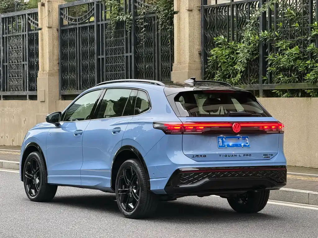 Volkswagen Tiguan L — миниатюра 4