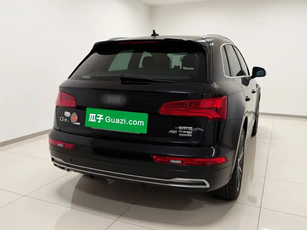 Audi Q5L — миниатюра 5