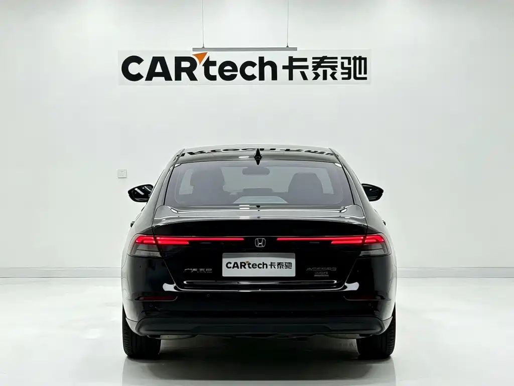 Honda Accord — миниатюра 5