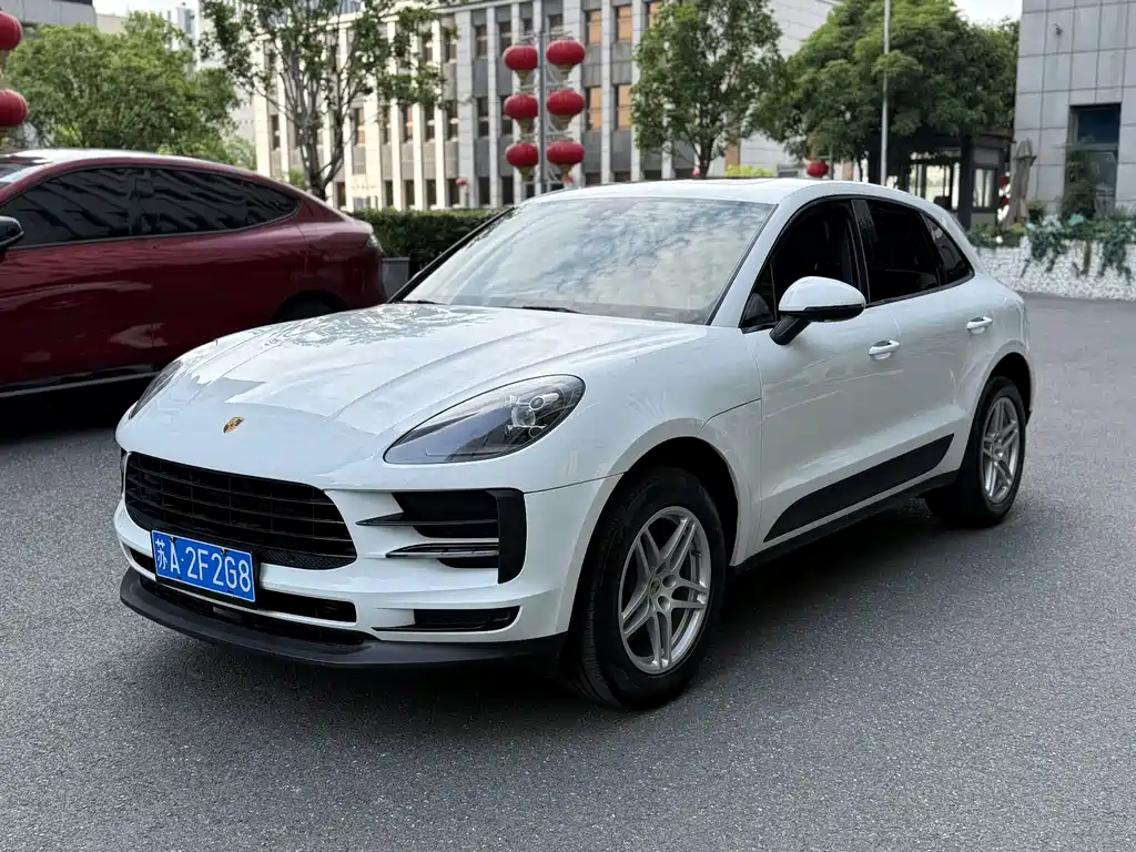 Porsche Macan 2020