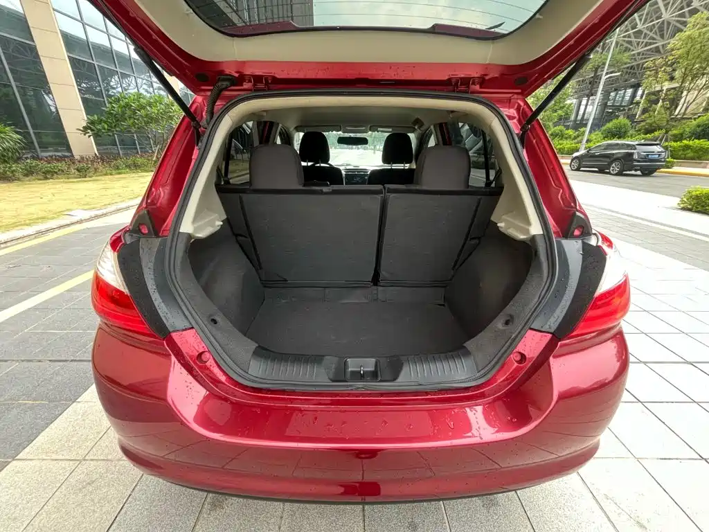 Venucia R50 — миниатюра 15