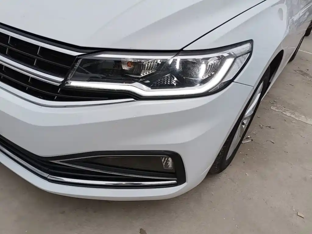 Volkswagen Bora — миниатюра 24