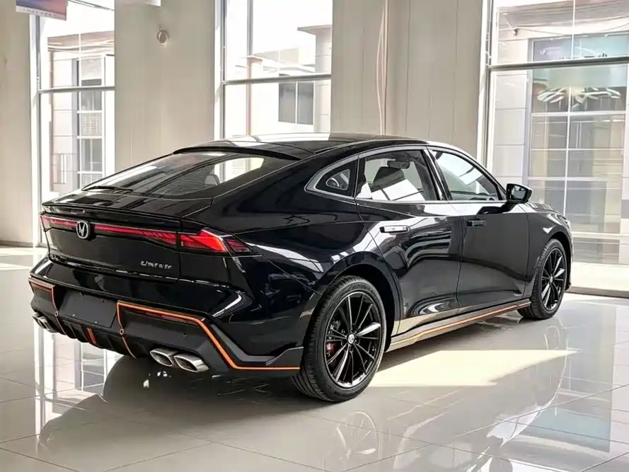 Changan UNI-V — миниатюра 7