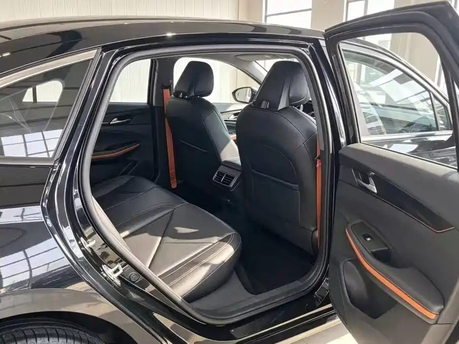 Changan UNI-V — миниатюра 6