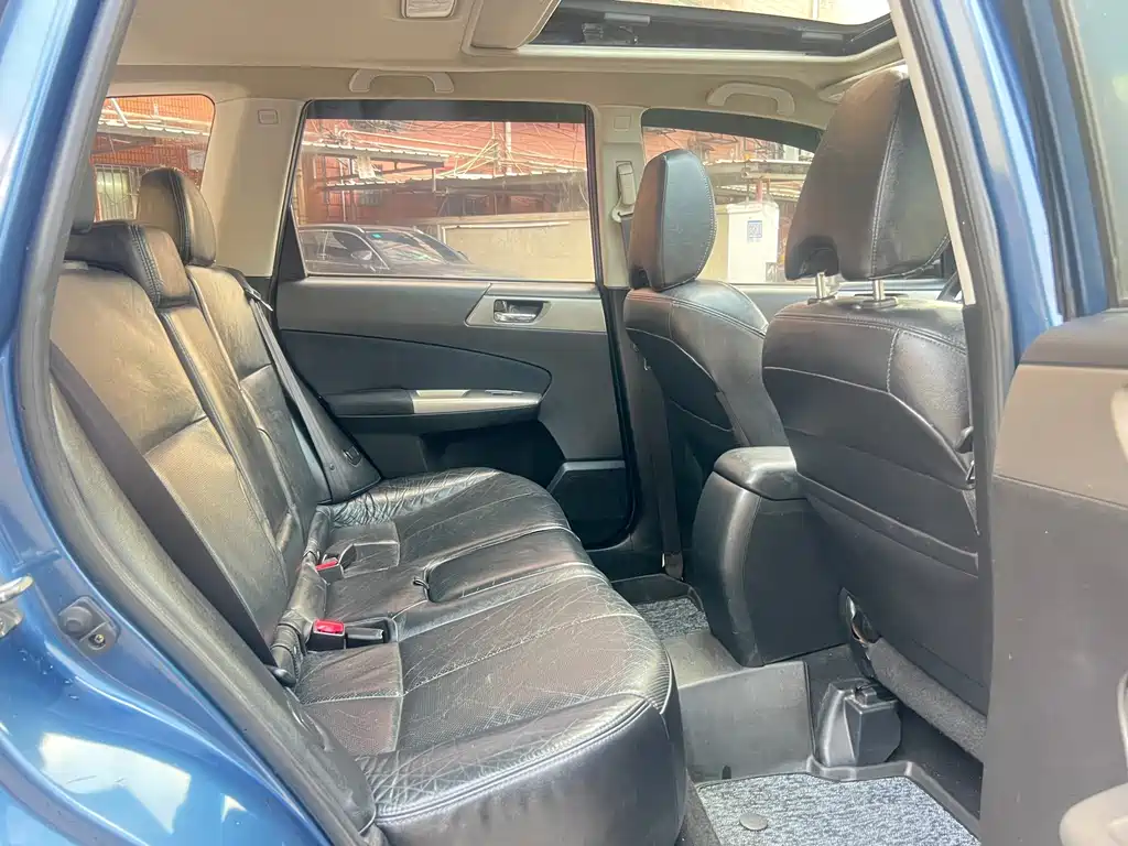 Subaru Forester — миниатюра 15