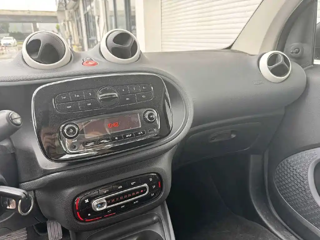 Smart fortwo 2015 1.0L 52
