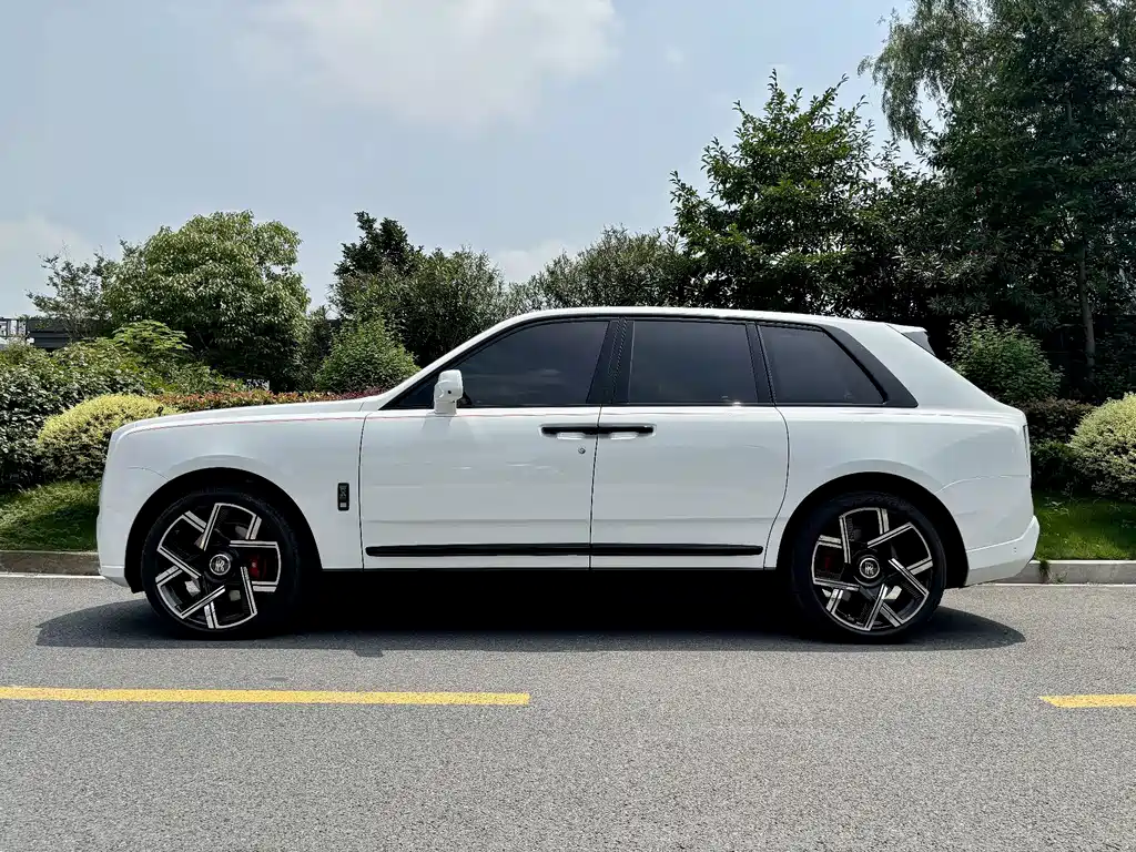 Rolls-Royce Cullinan 2020 Black Badge