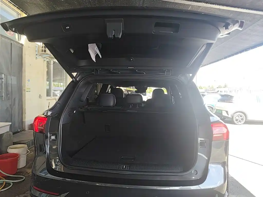 Roewe RX5 MAX — миниатюра 19
