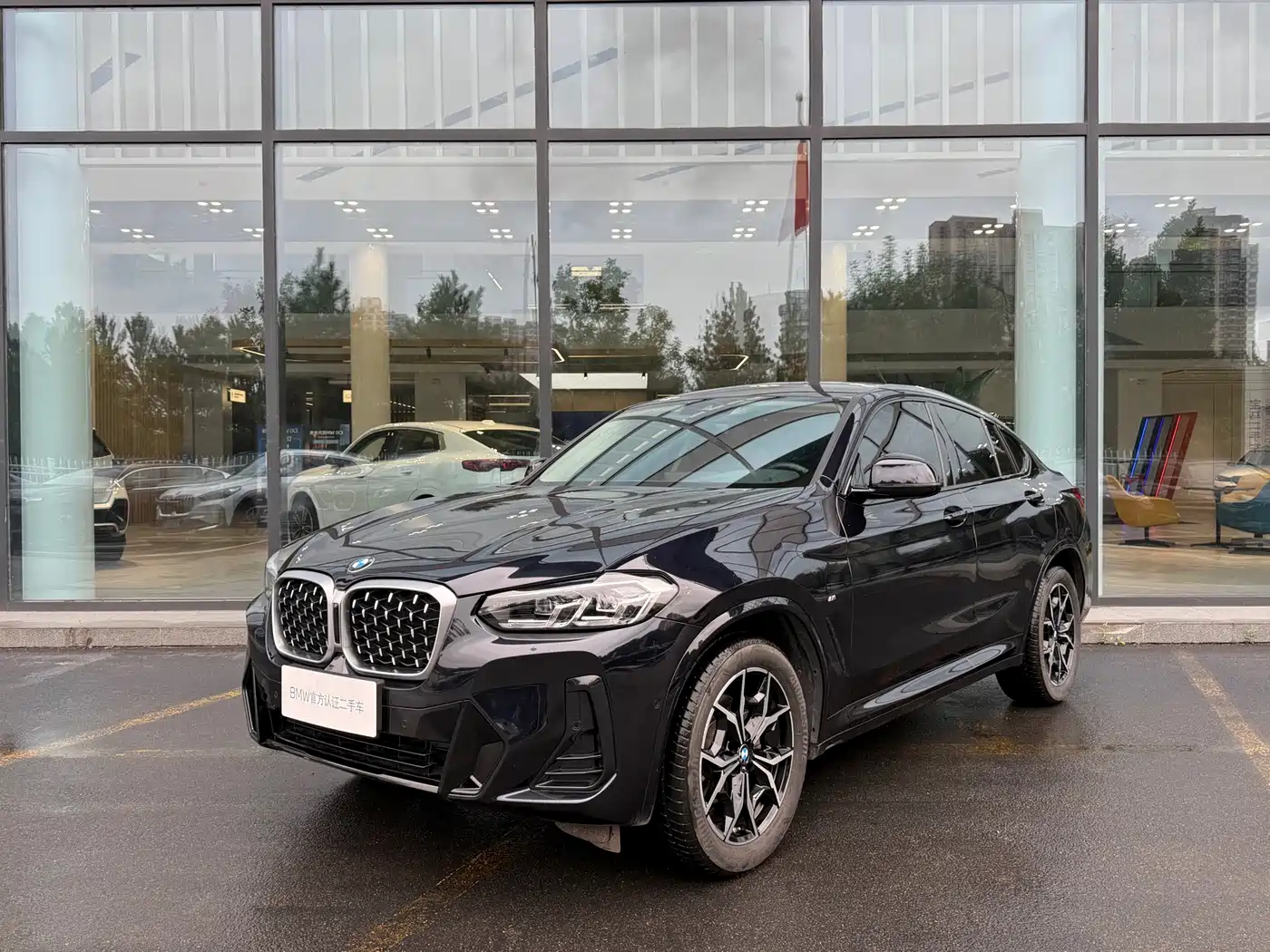 宝马X4 2022款 xDrive 25i M运动套装 2023