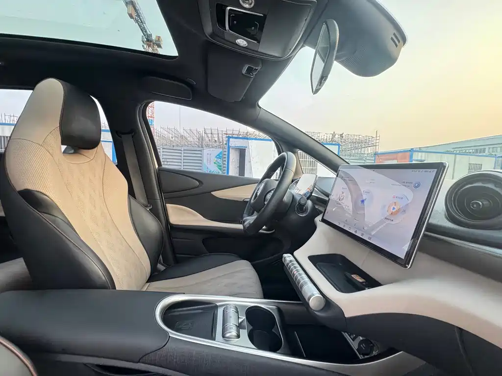 BYD Dolphin — миниатюра 20
