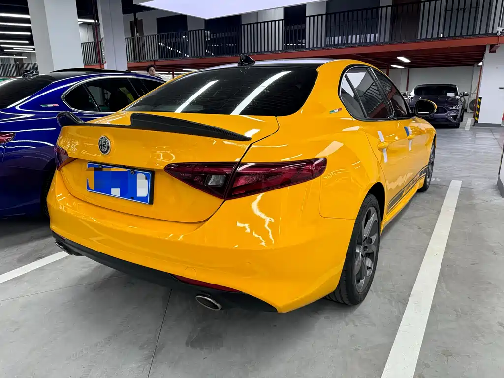 Alfa Romeo Giulia — миниатюра 9
