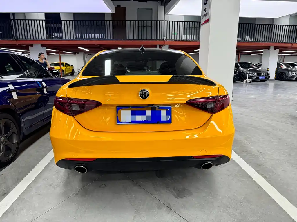 Alfa Romeo Giulia — миниатюра 10